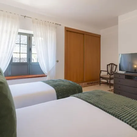 Volcán Con Piscina E Impresionantes Vistas Al Mar, Pádel Y Mini Golf En Montaña Roja *