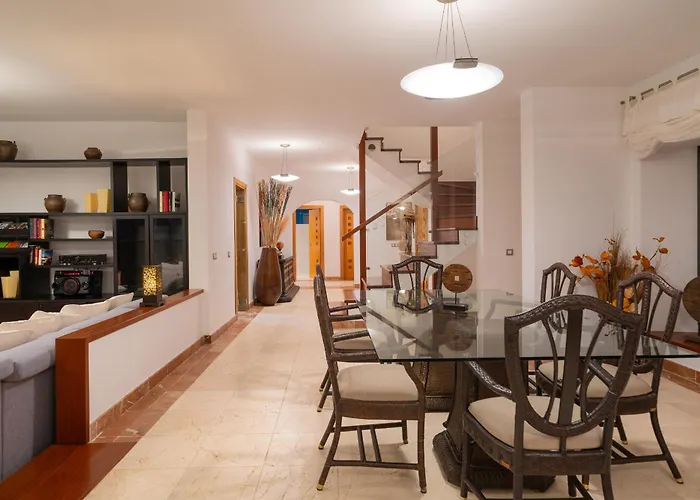 Volcan Con Piscina E Impresionantes Vistas Al Mar, Padel Y Mini Golf En Montana Roja Βίλα