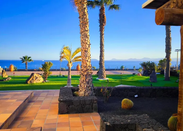 Willa Volcan Con Piscina E Impresionantes Vistas Al Mar, Padel Y Mini Golf En Montana Roja