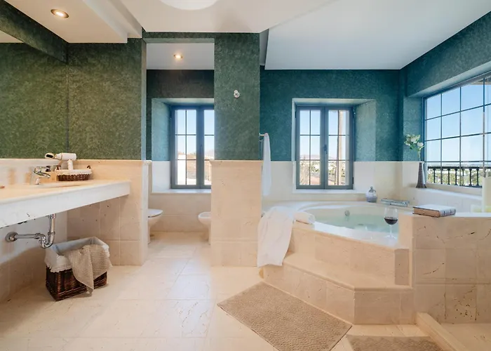 Willa Volcan Con Piscina E Impresionantes Vistas Al Mar, Padel Y Mini Golf En Montana Roja